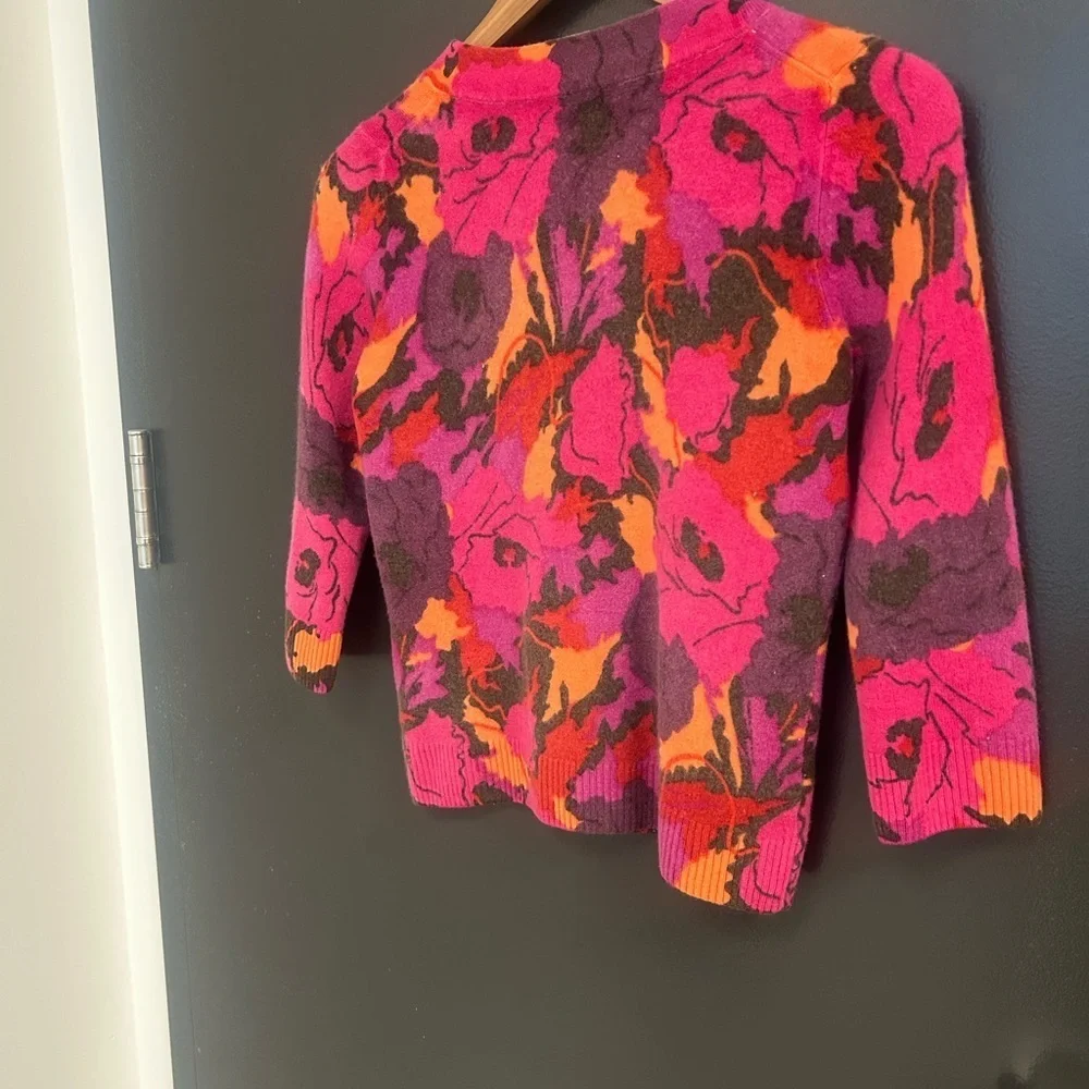 Talbots S Cashmere Floral Button-Up Cardigan in EUC perfect for wedding cover up - Picture 2 of 9